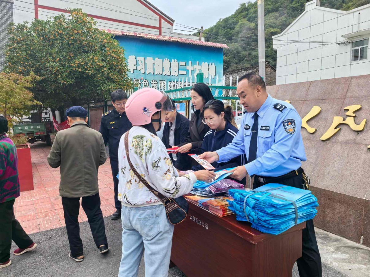 法治促进民族团结 服务保障各族群众合法权益